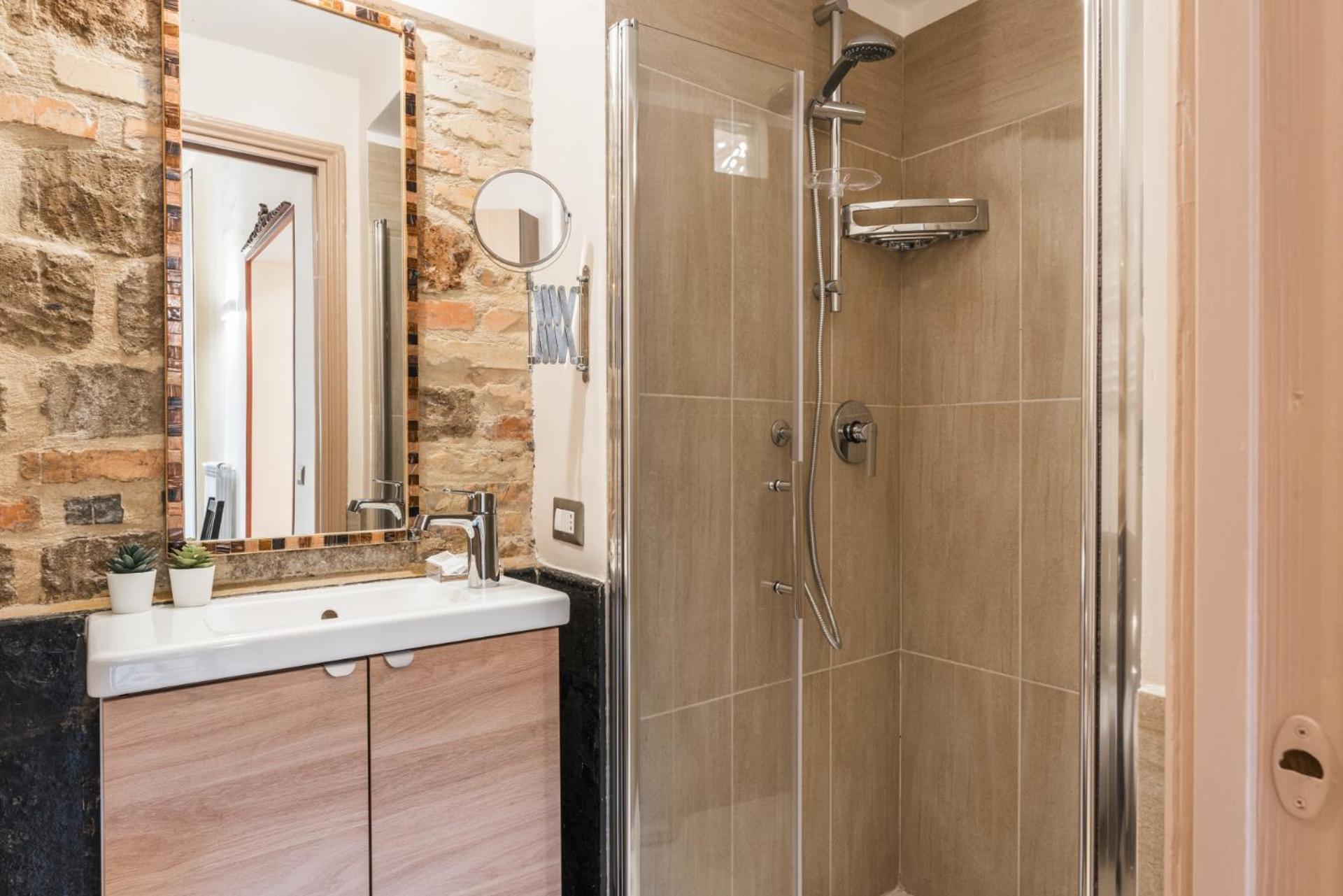 The Best Rent - Two-Bedroom Apartment Near Fori Imperiali Roma Exterior foto